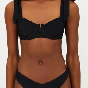 Beach Riot Blair Top Black SMALL
